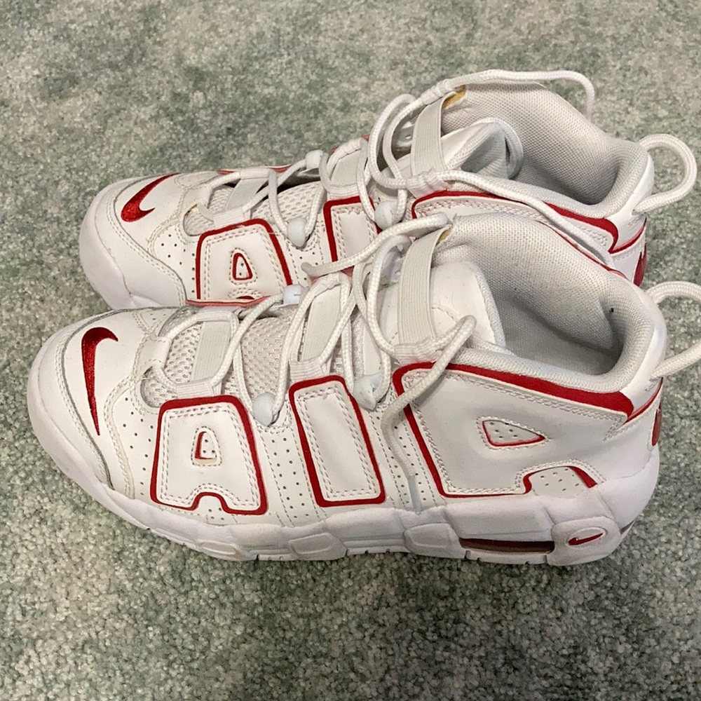 Nike Airs